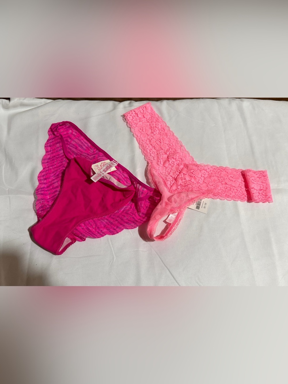 Victoria’s Secret PINK Lace 2 Bikini panties- Pink & Hot Pink M NWT